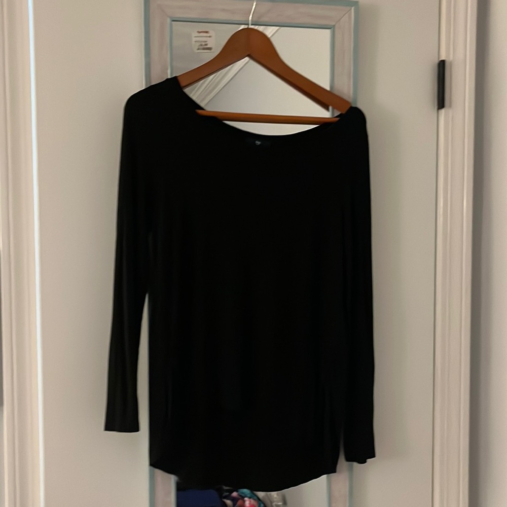 GAP long sleeve T shirt Medium